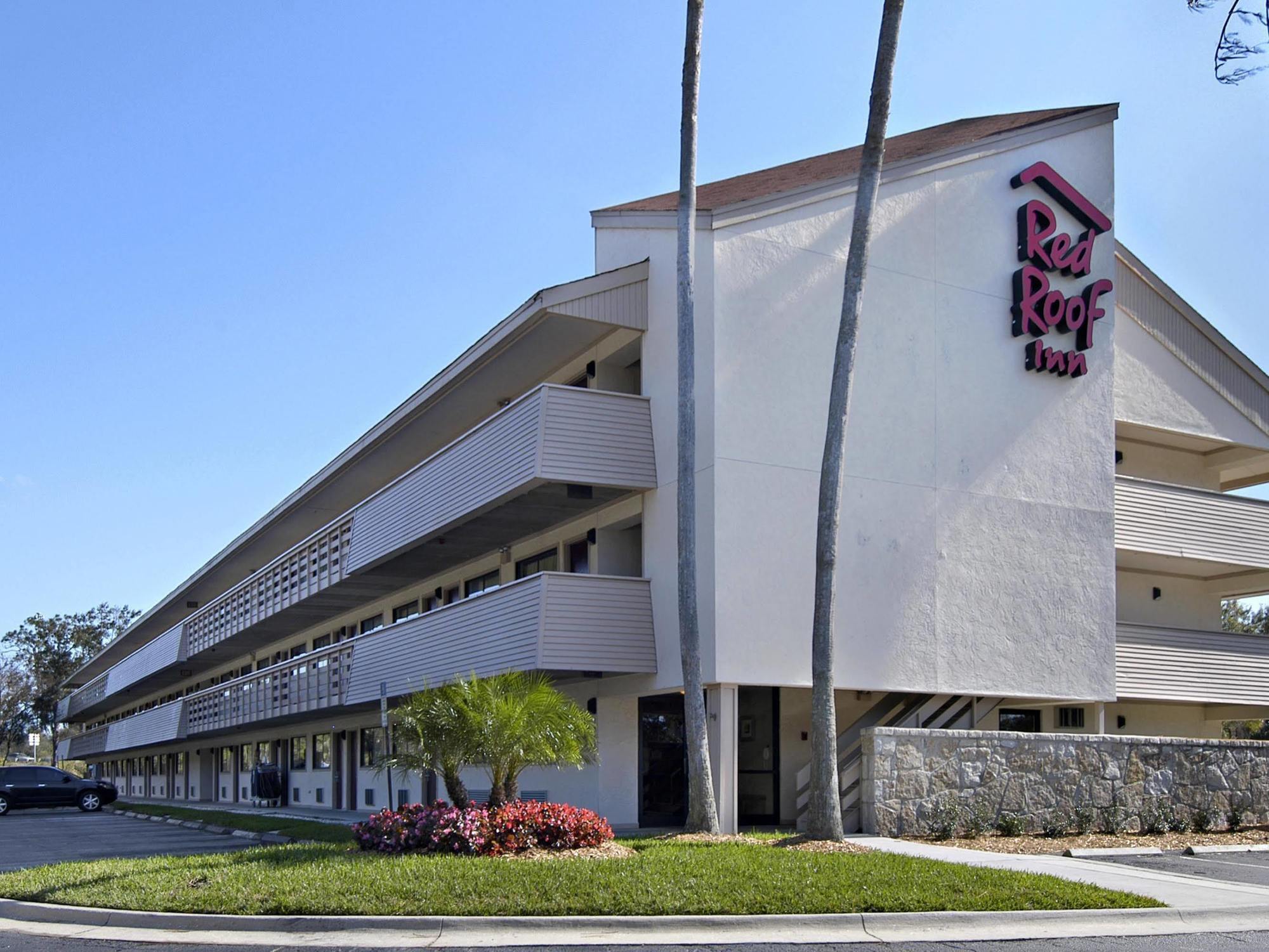 Red Roof Inn Tampa - Brandon Bagian luar foto