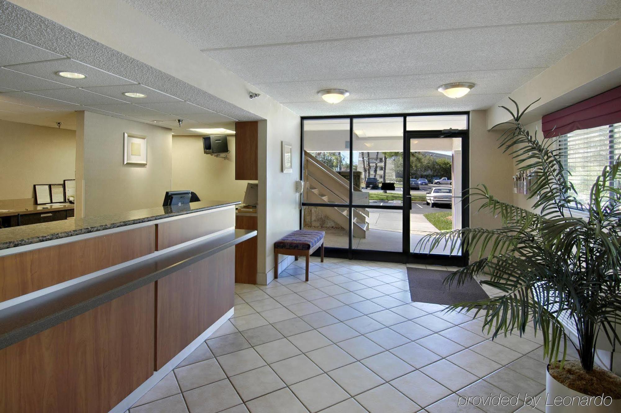 Red Roof Inn Tampa - Brandon Bagian luar foto